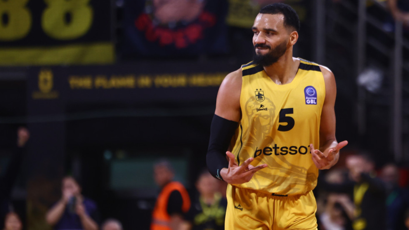 Νουά και Κουλμπόκα είναι ο «μισός» Άρης στο ημίχρονο κόντρα στον Ολυμπιακό