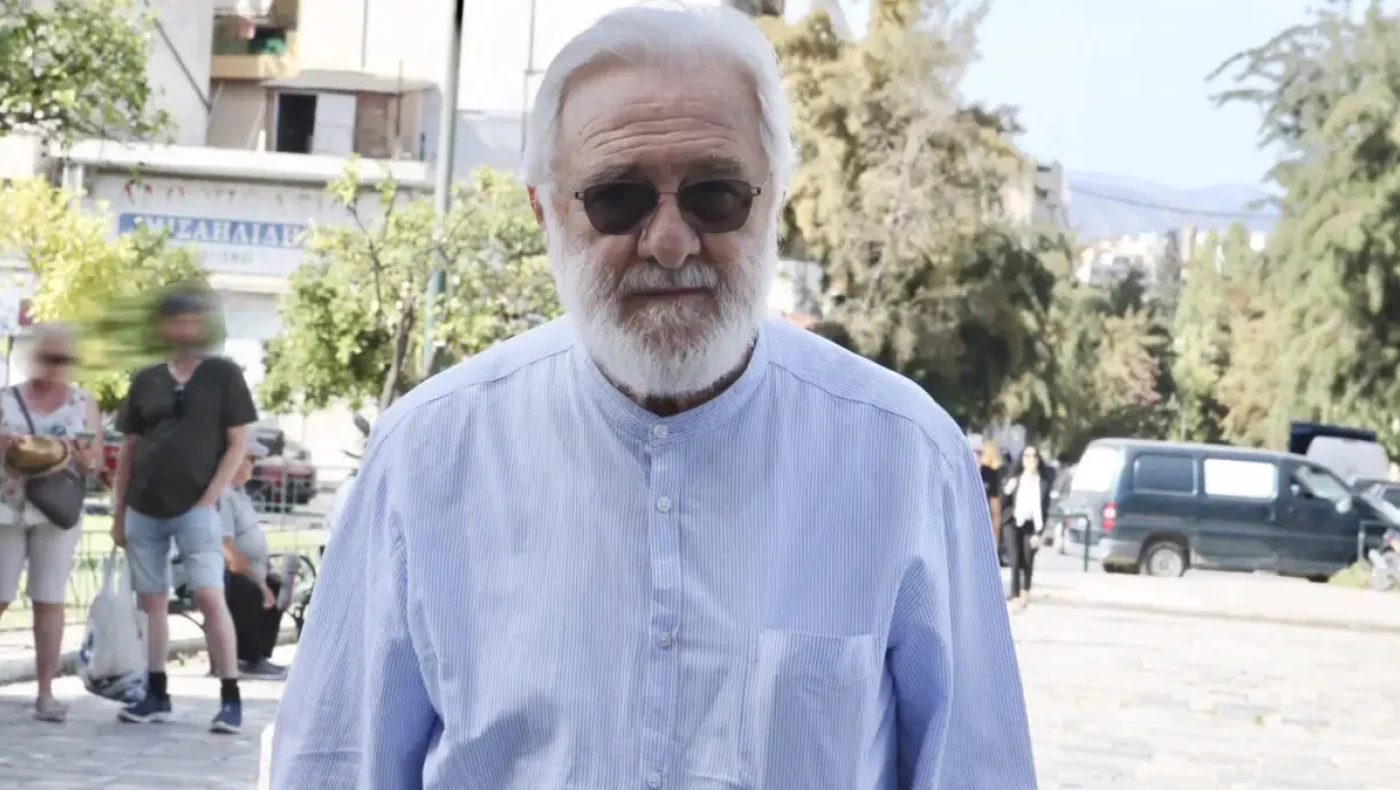 Γιάννης Σμαραγδής: «Χρωστάμε περίπου 800.000 ευρώ για την ταινία Καποδίστριας»