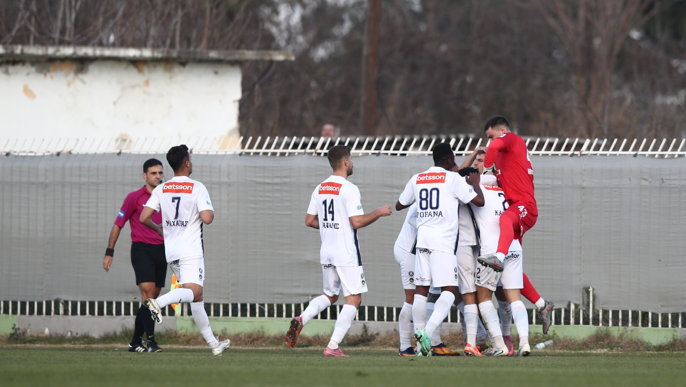 Super League 2: Ποδαρικό στο 2026 με... μάχες κορυφής σε Βορρά και Νότο