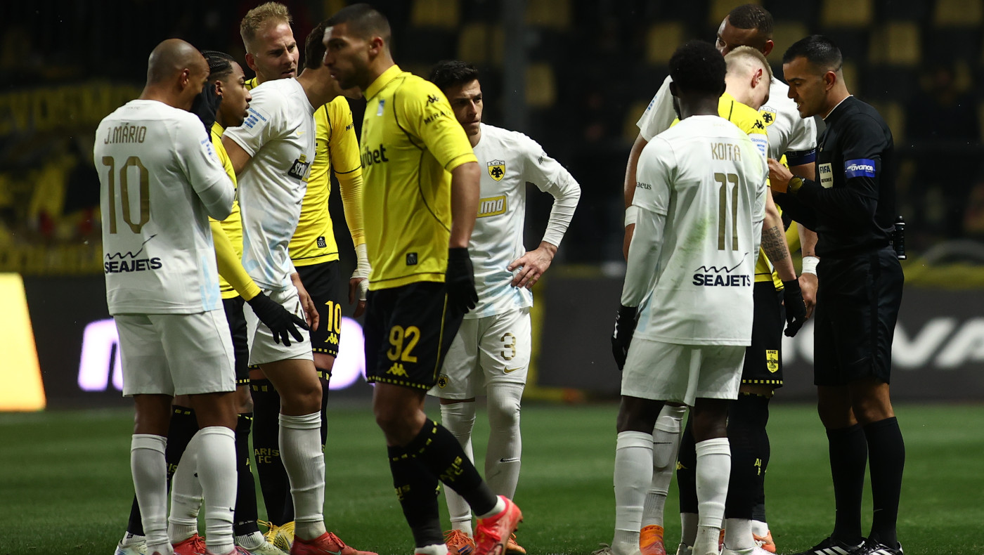 Ξέσπασμα Ροζ: «Να σταματήσει το αστείο με τους ξένους διαιτητές﻿»