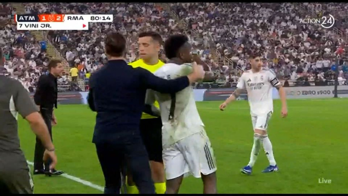 Απάντησε ο Βινίσιους στον Σιμεόνε: «Πάλι έχασες σε νοκ άουτ παιχνίδι!»