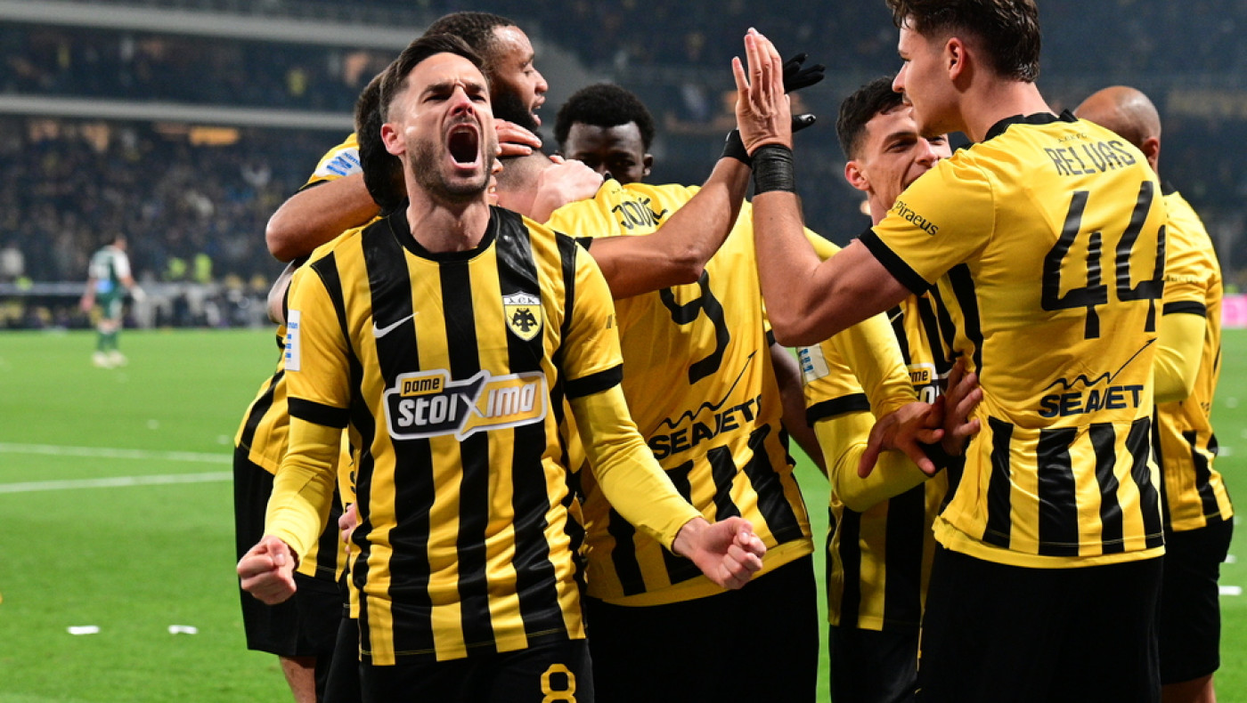 ΑΕΚ-Παναθηναϊκός: Ο Γιόβιτς με τέσσερα γκολ ισοπέδωσε τους «πράσινους»!