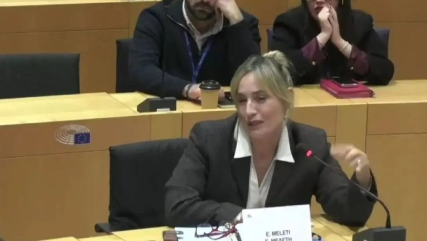 «Κατέρρευσε» στο Ευρωκοινοβούλιο η Μελέτη: «Υπήρξα θύμα κακοποίησης»