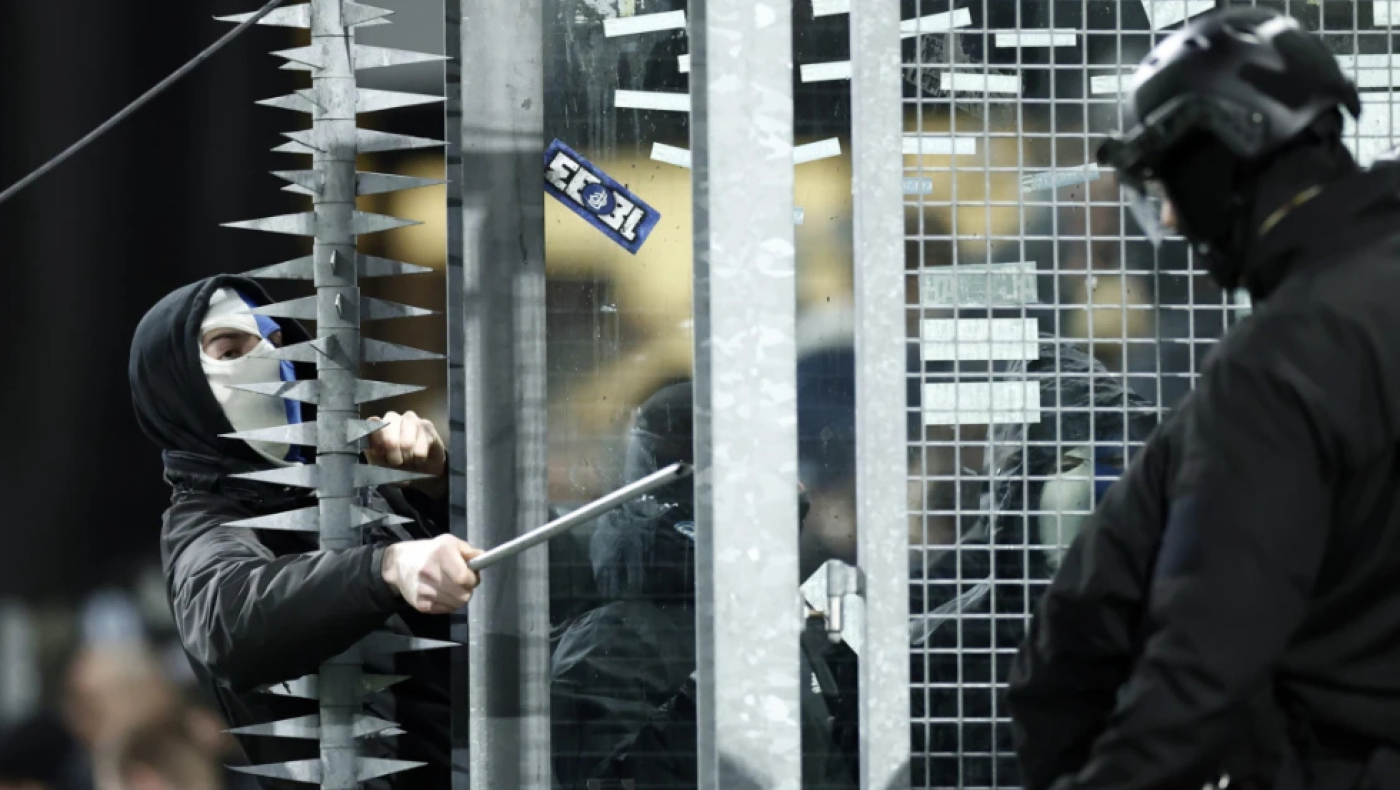 Ουτρέχτη: Συμπλοκές, συλλήψεις και 50 λεπτά καθυστέρηση η σέντρα με Γκενκ!