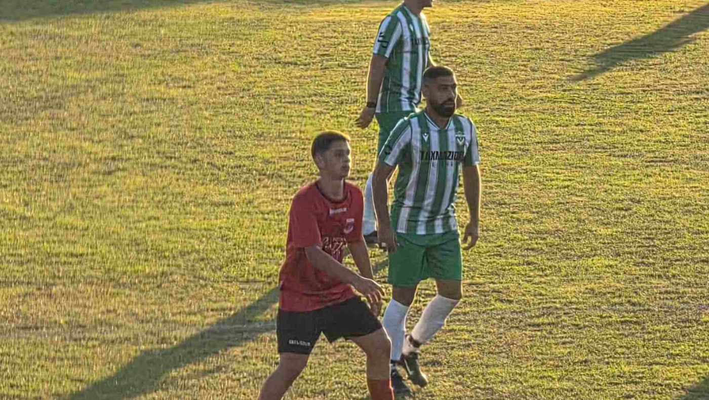 Νίκη Ηρακλείου – Απόλλων Ζαγκλιβερίου: Η μητέρα των μαχών στον δεύτερο όμιλο της Β’ Κατηγορίας της ΕΠΣΜ