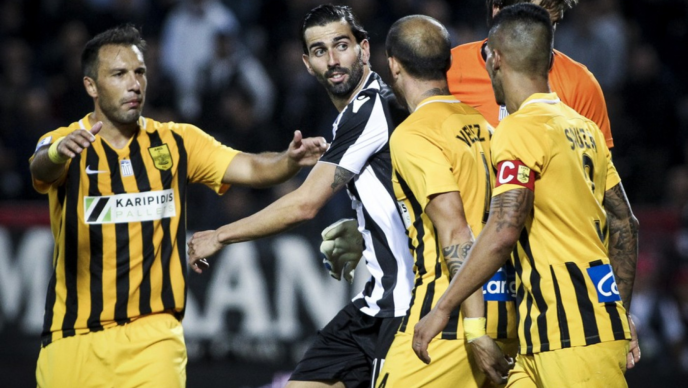 Κρέσπο: «Το φαγητό με τον Κουέστα και το τηλεφώνημα-Από τότε βρισκόμασταν μόνο στα σπίτια μας!»