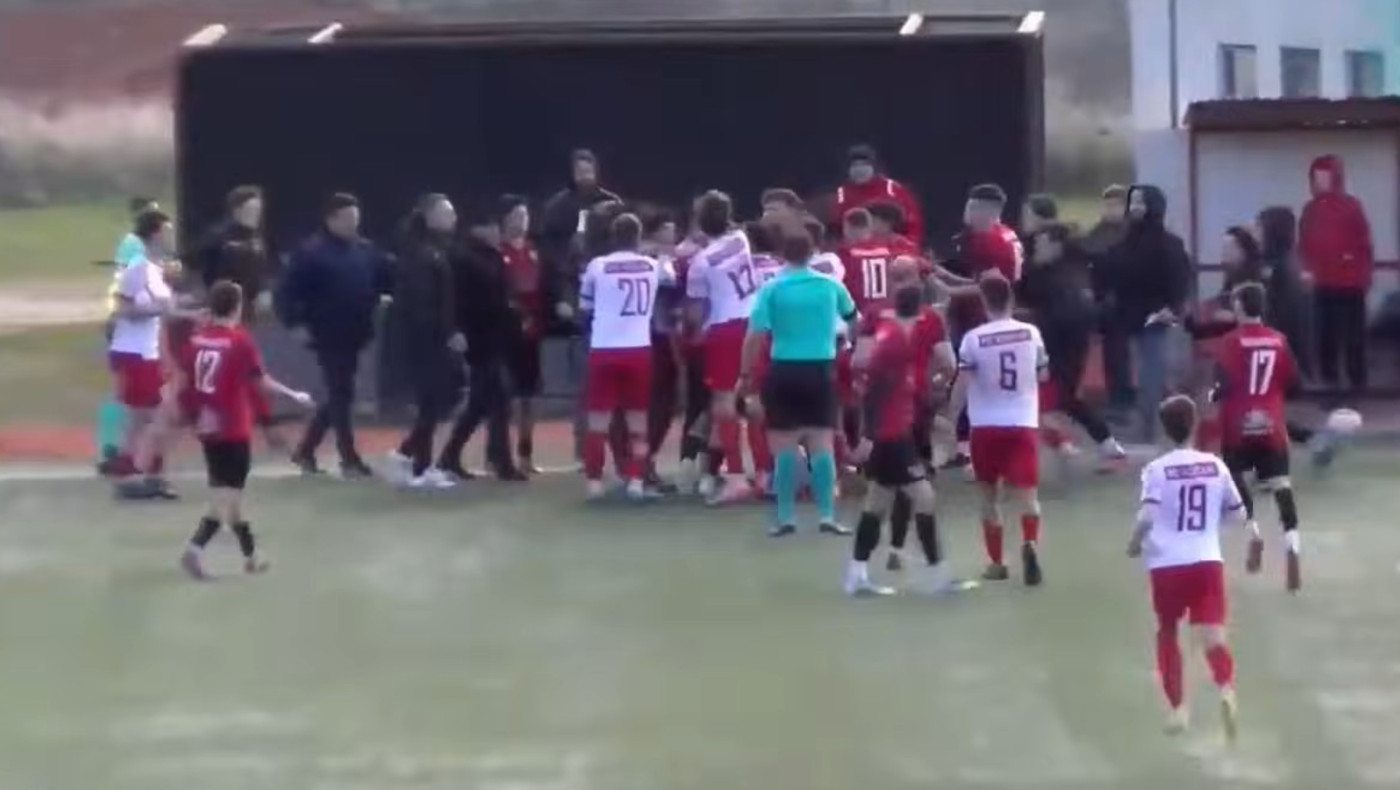 Επεισόδια και σύρραξη στο Σαρακηνός Βόλου-Κοζάνη