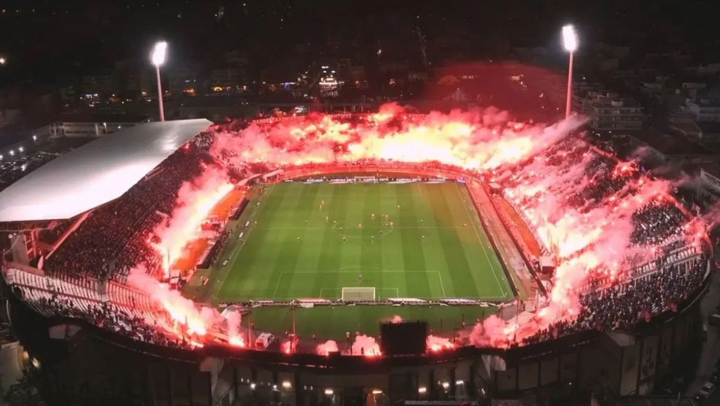 Η Τούμπα… «ανέβηκε» στον ουρανό και «αποχαιρέτησε» τα αετόπουλα της