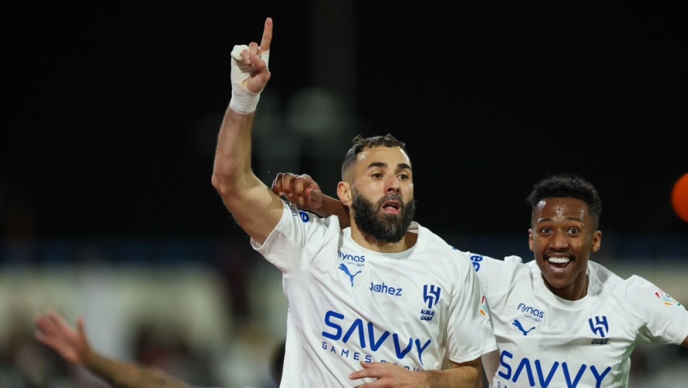 Μαγικό ντεμπούτο Μπενζεμά-Πέτυχε χατ τρικ στη νίκη της Αλ Χιλάλ