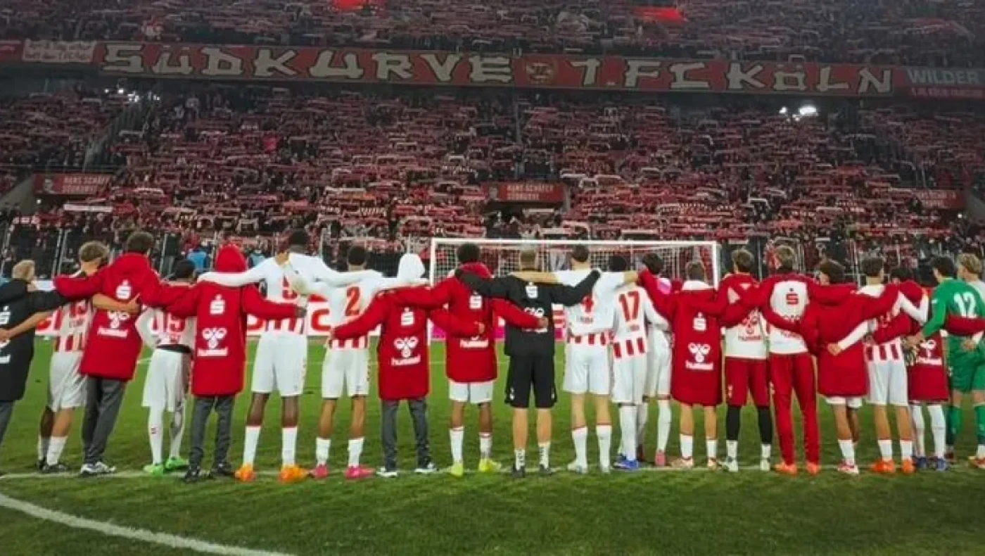 Έγραψε ιστορία η Κολωνία-Συγκέντρωσε 50.000 κόσμο σε αγώνα Under 19