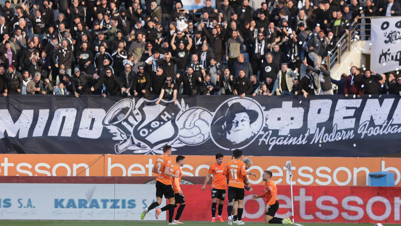 Ο Μπόρχα Γκονζάλες βάζει από νωρίς μπροστά στο σκορ τον ΟΦΗ και το Παγκρήτιο παίρνει «φωτιά»