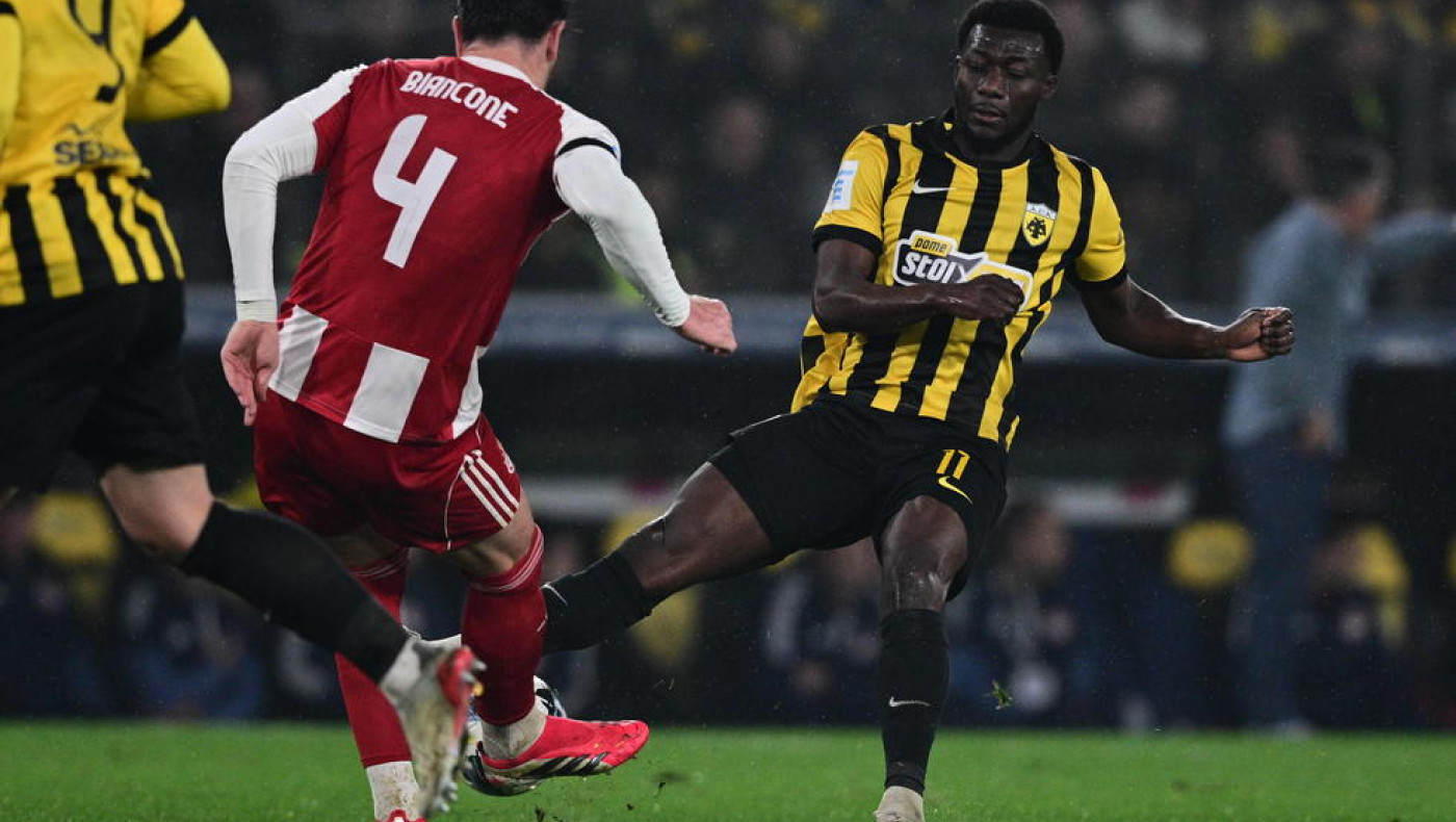 Στην αντεπίθεση ο Ολυμπιακός κατά της ΑΕΚ: Τι απαντά για την καταγγελία κατά Ποντένσε