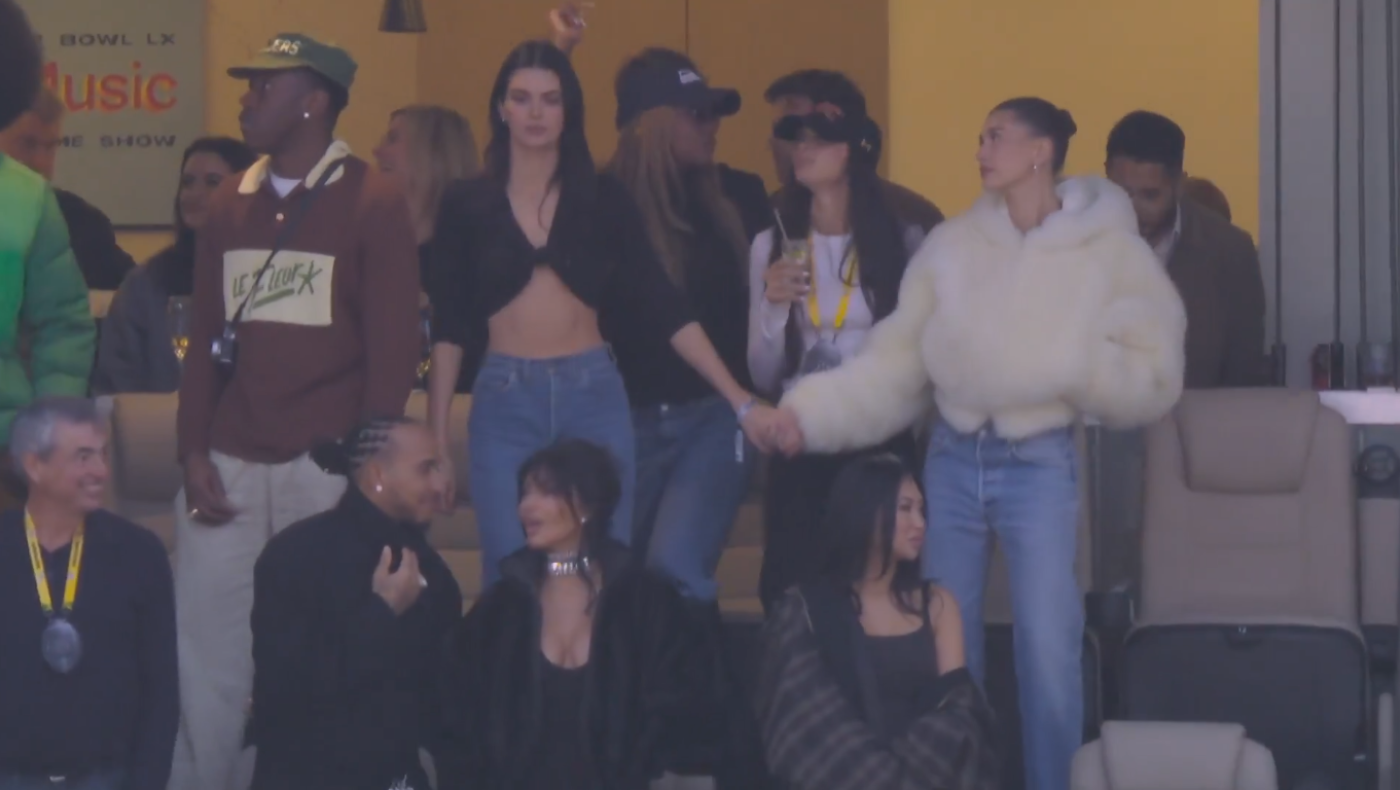 Κι επίσημα...ζευγάρι Καρντάσιαν και Χάμιλτον: Η «πρεμιέρα» τους στο Super Bowl