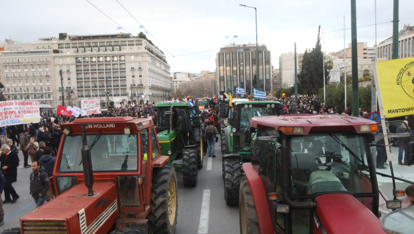 Αγρότες: Απόβαση τρακτέρ στο Σύνταγμα-Μεγάλο συλλαλητήριο μπροστά στη Βουλή