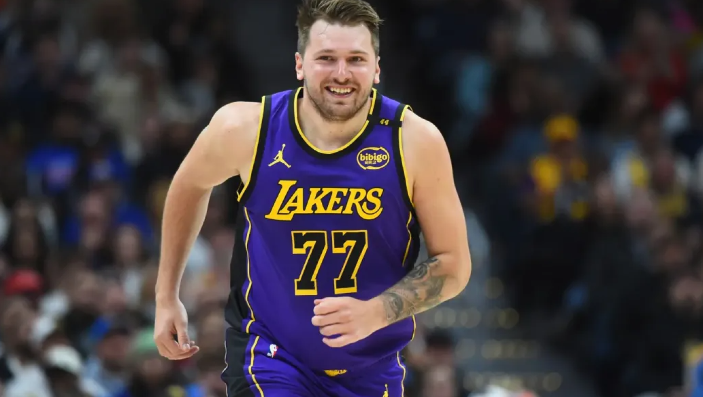 ΝΒΑ: Ντόντσιτς «να τον πιείς στο ποτήρι» στο Χιούστον