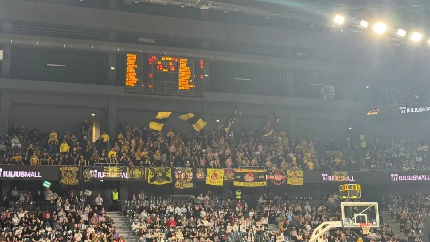 Βροντερό παρών από τους φιλάθλους του Άρη στη Ρουμανία