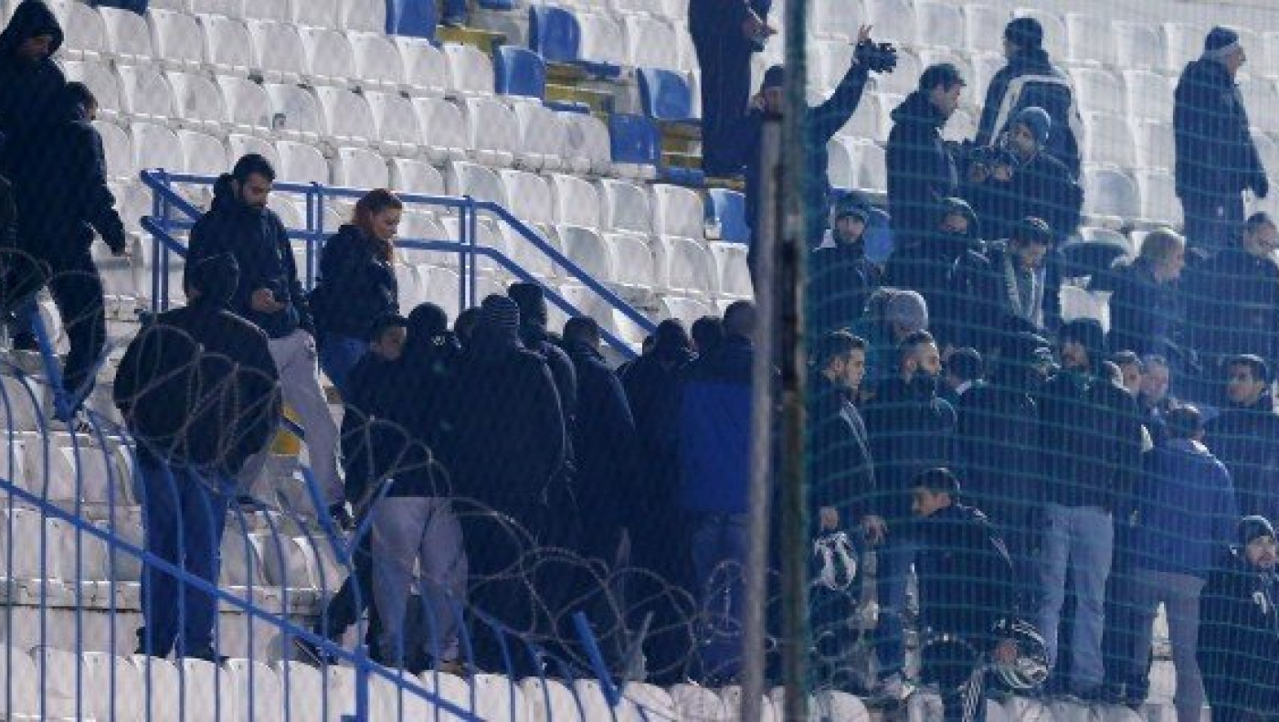 Δεν άντεξαν το 2-0 και αποχώρησαν     από το γήπεδο