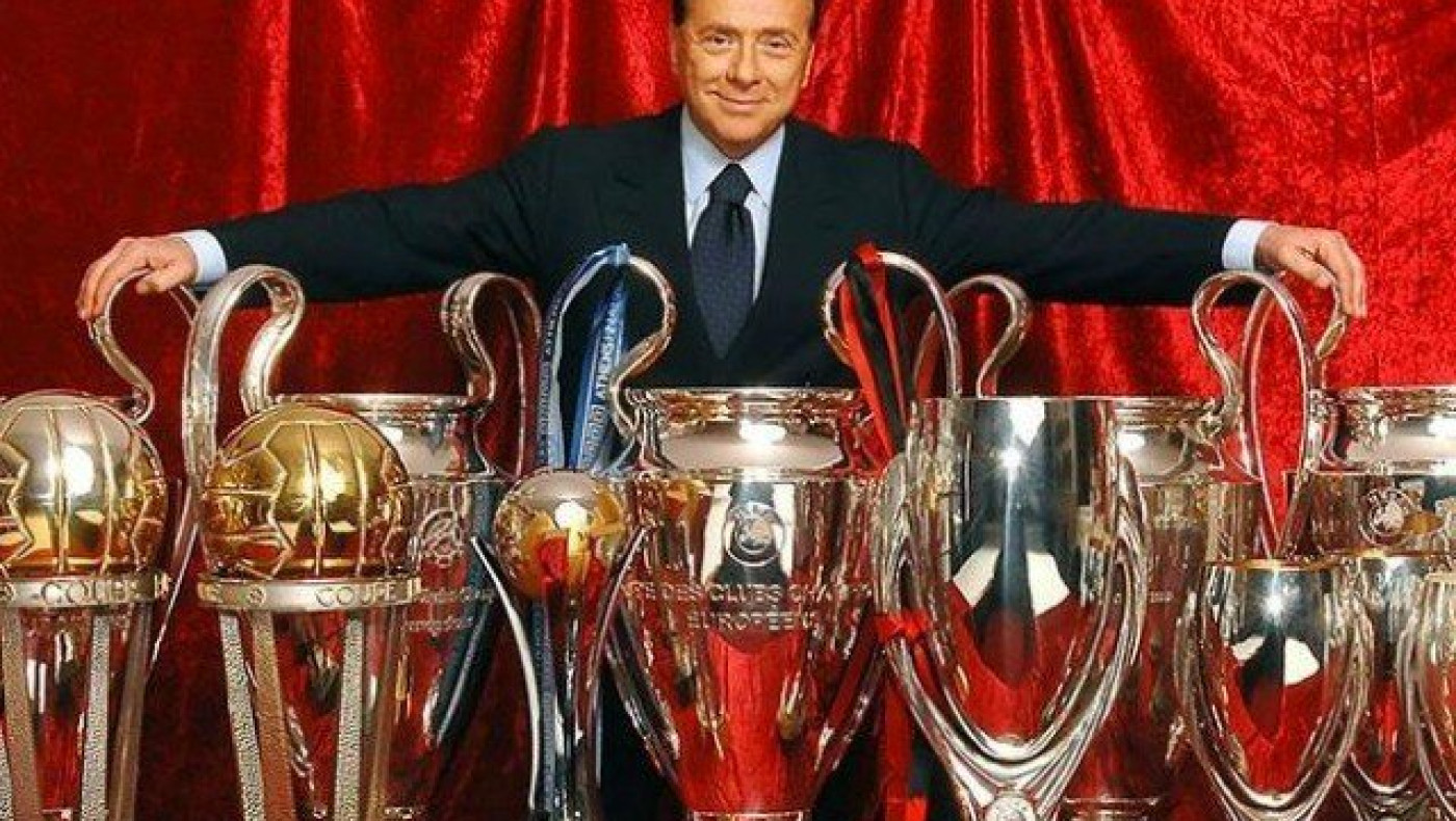 Ο Μπερλουσκόνι ξεκαθάρισε ότι η πώληση της Μίλαν είναι δεδομένη