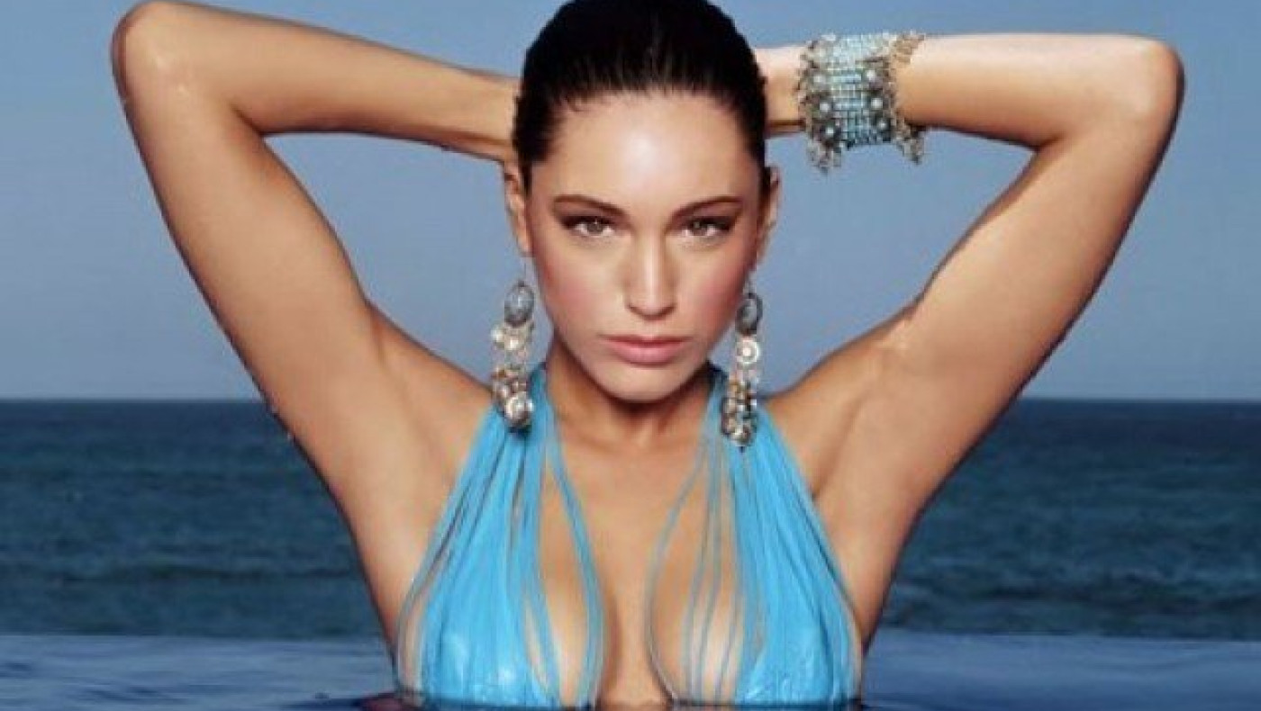 Το ημερολόγιο που θα ήθελε κάθε      άντρας!!! (pics)