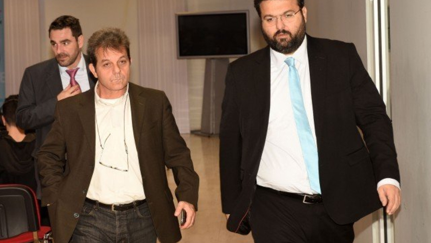 Ωρολογιακές βόμβες έτοιμες              να εκραγούν