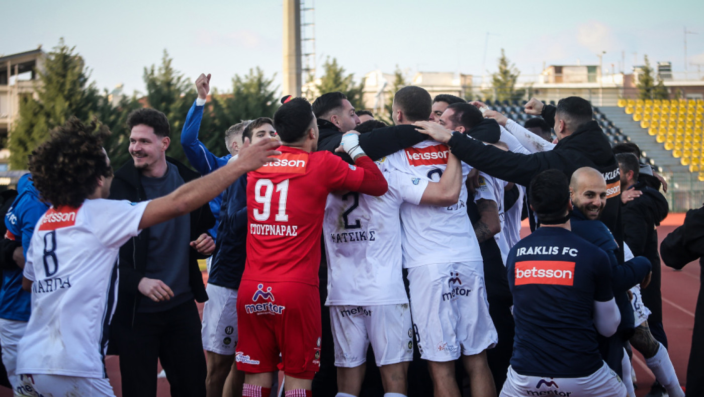 Ο Ηρακλής επέστρεψε: Οι έξαλλοι πανηγυρισμοί των κυανόλευκων (vids)