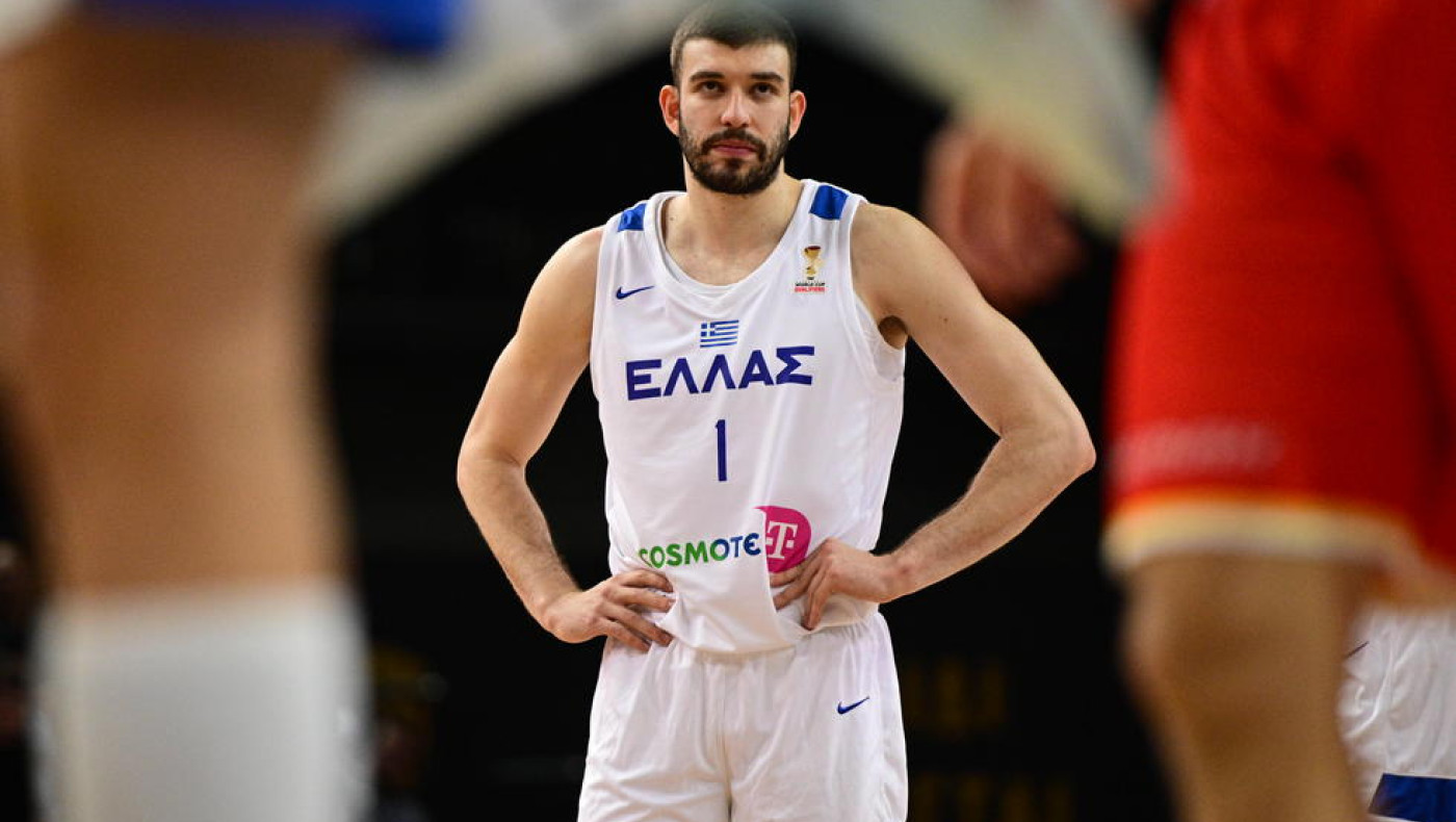 Χωρίς Ρογκαβόπουλο στην Ποντγκόριτσα η Ελλάδα-Μέσα ο Κακλαμανάκης