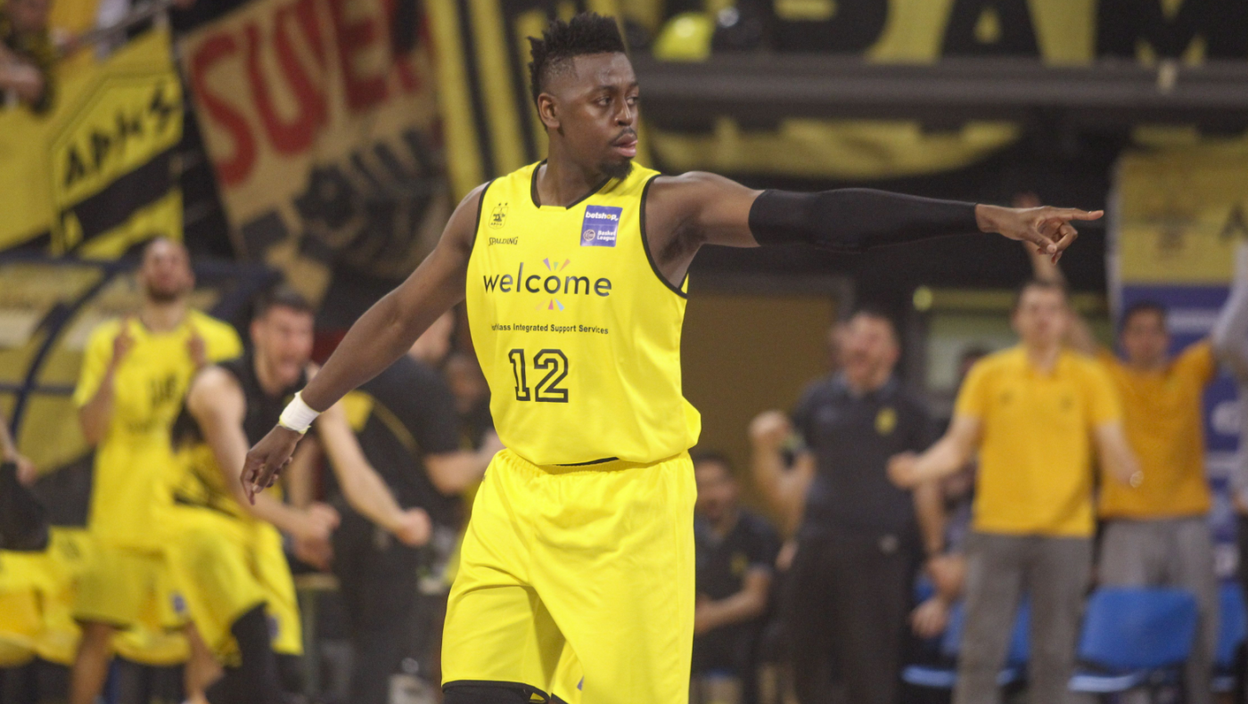 Άρης: Ο Μπόρις Νταλό στη Συρία-«Βλέπεις ανθρώπους με όπλα, αλλά... όλα καλά»