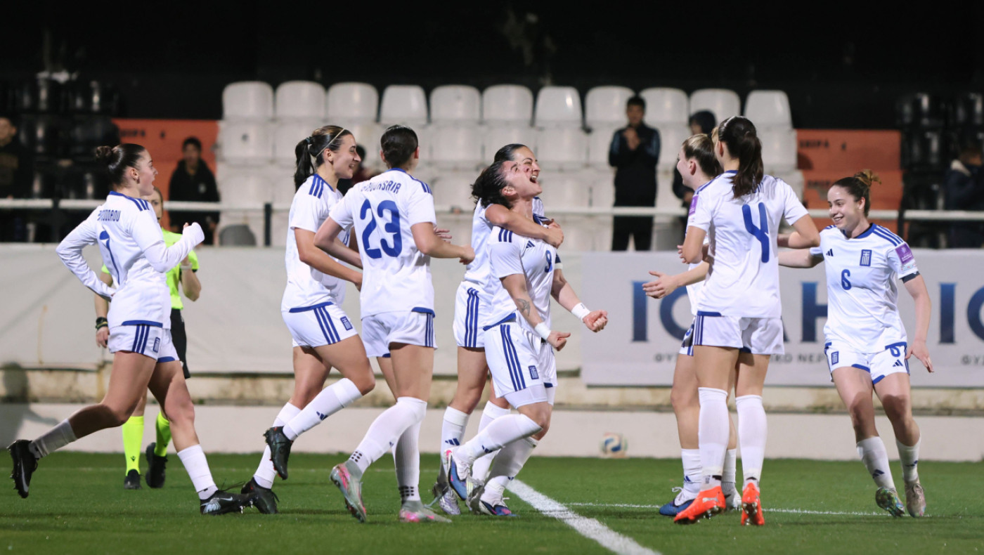 Τρομερή αρχή για την Εθνική Γυναικών