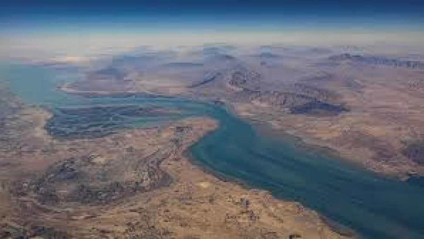 Ιράν: Τοποθετεί «θαλάσσιες νάρκες» στη ναυτιλιακή οδό των Στενών του Ορμούζ