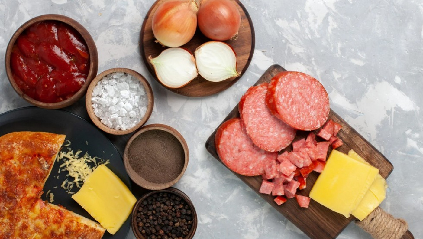 Καρκίνος: Επτά τροφές που πρέπει να αποφεύγετε για να μειώσετε τον κίνδυνο