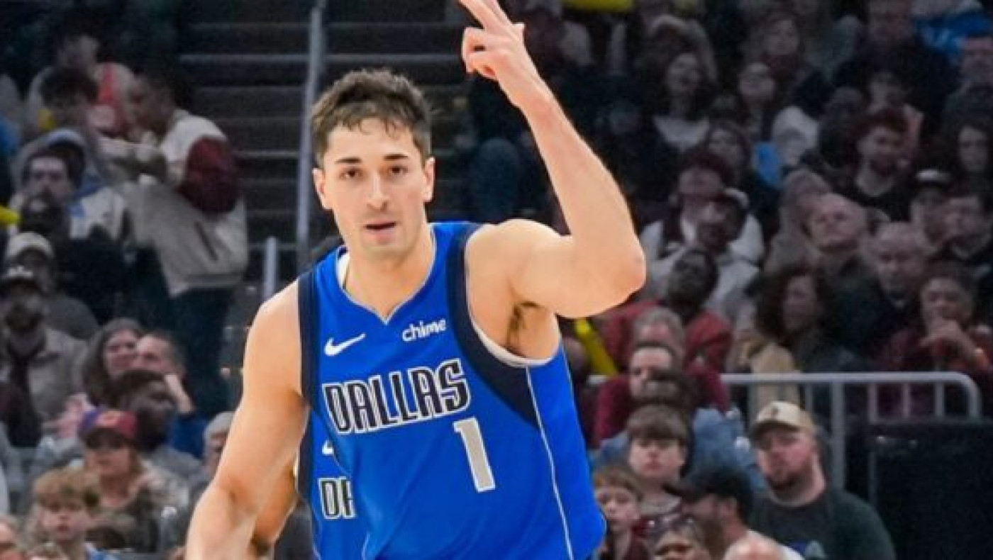 NBA: Εξαιρετική εμφάνιση Πουλακίδα-Πέτυχε τους πρώτους του πόντους με τους Μάβερικς