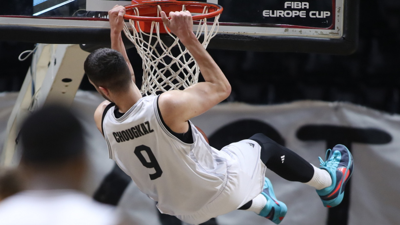 Περιστέρι-ΠΑΟΚ: «Τελειώνει», με σοβαρότητα, την πρόκριση