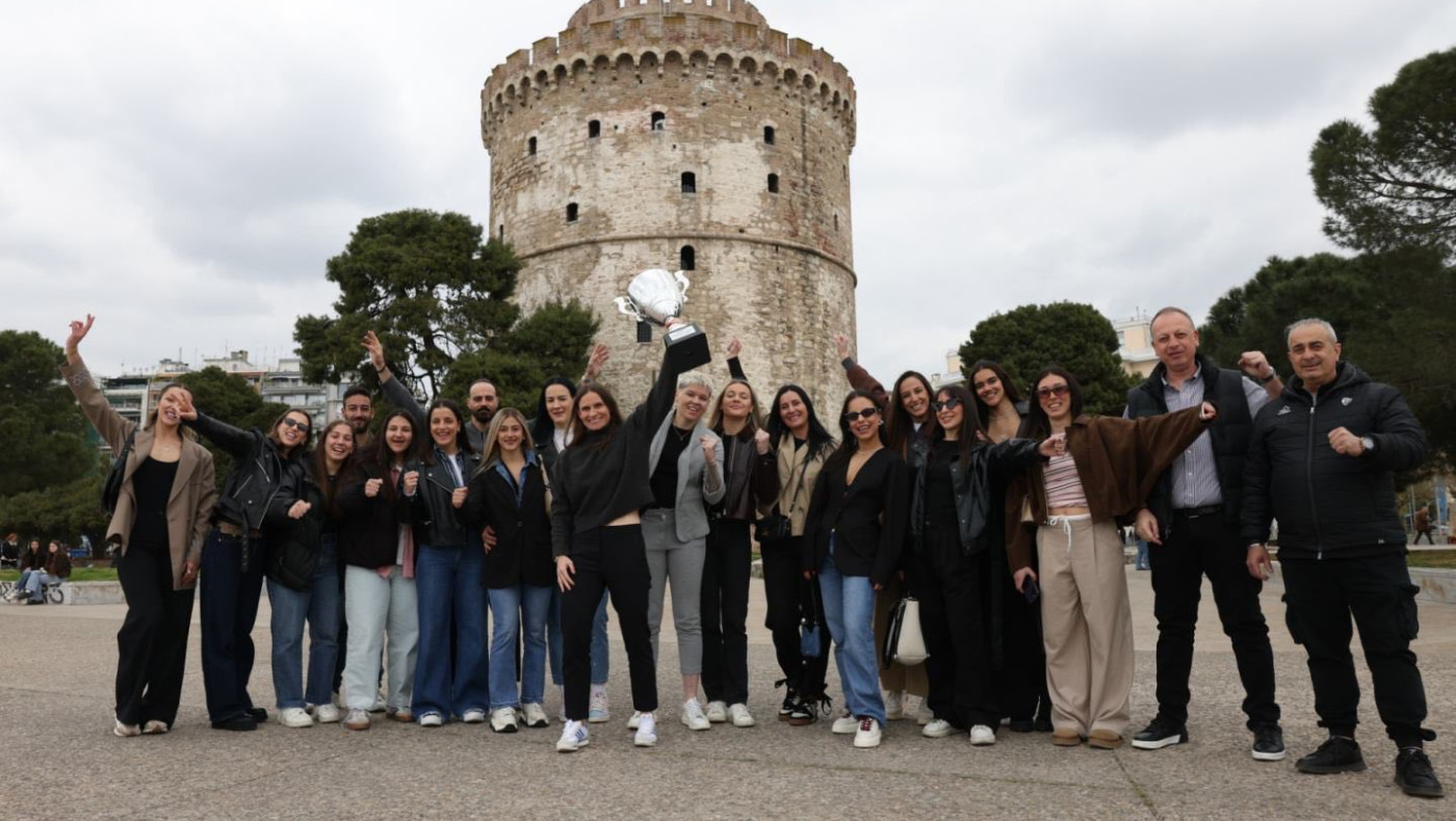 ΠΑΟΚ: Οι πανηγυρισμοί στον Λευκό Πύργο για τον πρώτο... αιώνιο τίτλο!