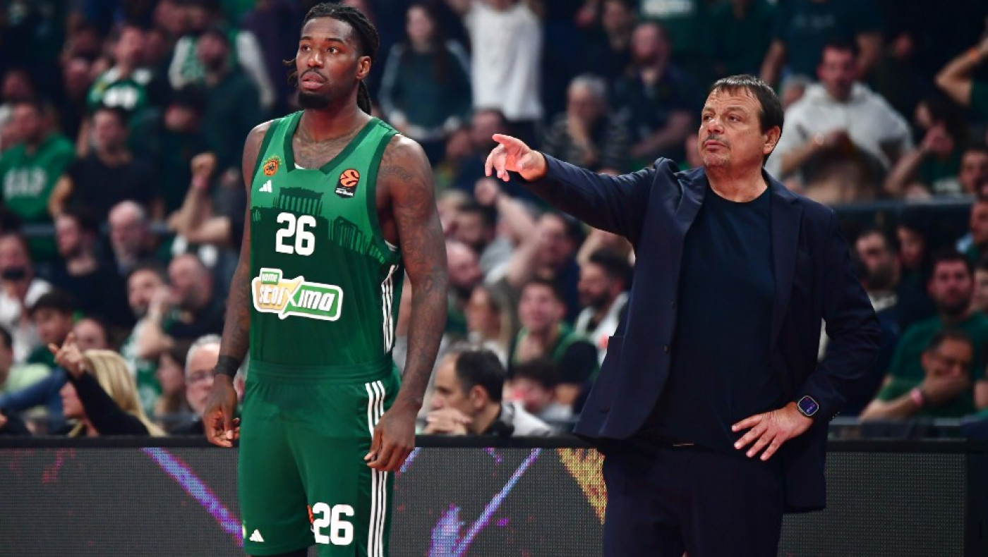 Τι είπε ο Αταμάν στους παίκτες του μετά τη νίκη επί του Ερυθρού Αστέρα