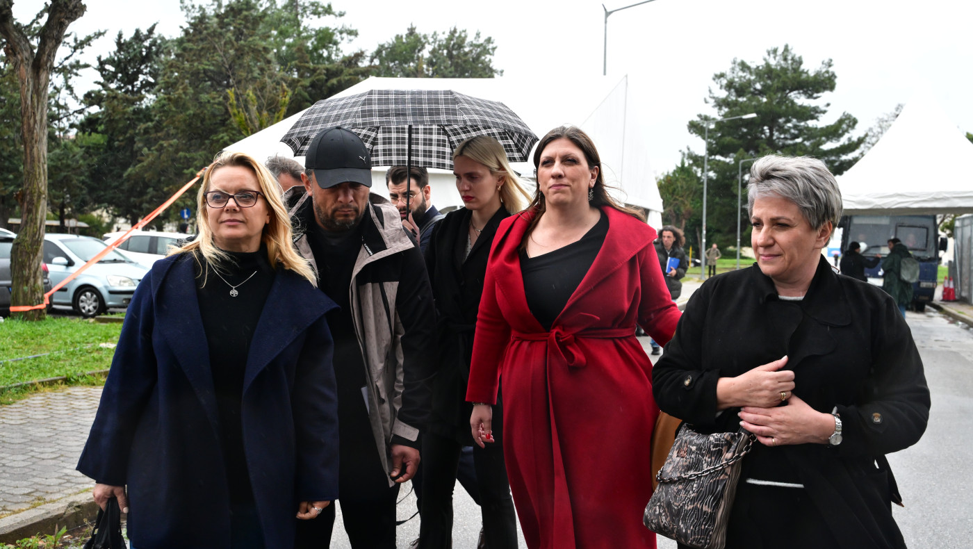 Τέμπη: Αποχή λόγω προσβολών δήλωσε η πρόεδρος της δίκης για τα βίντεο