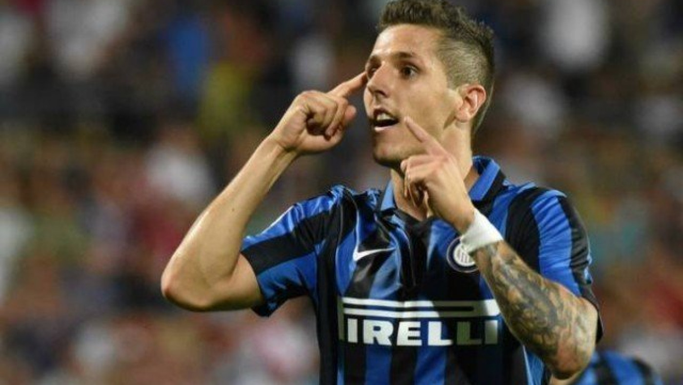 Σεβιλιάνος                                   ο Γιόβετιτς