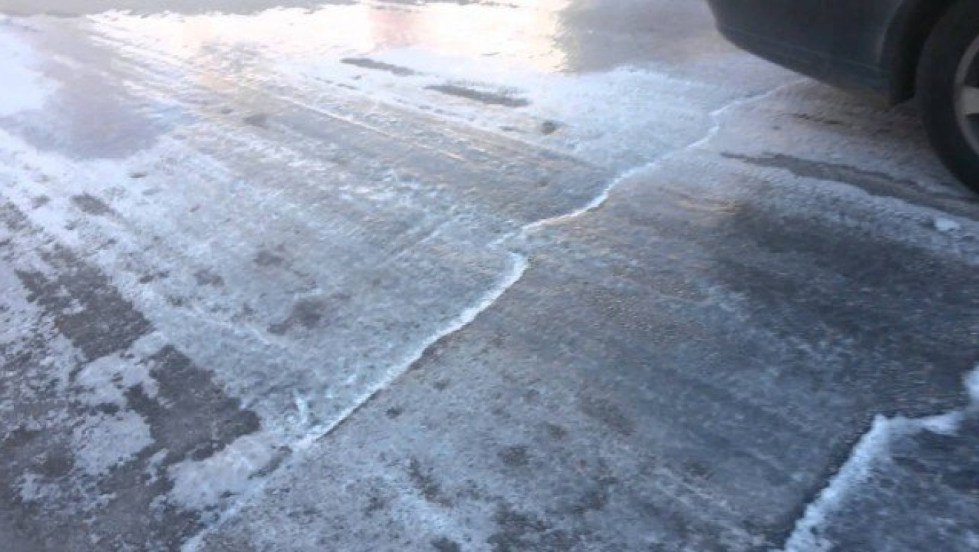 Τι πρέπει να κάνουν πεζοί & οδηγοί όταν υπάρχει πάγος στον δρόμο