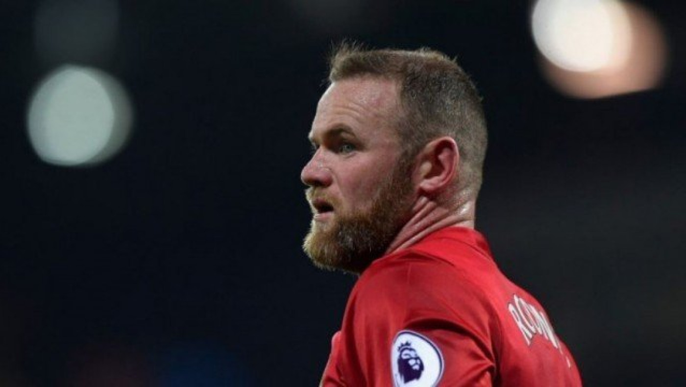 Έγραψε ιστορία ο Ρούνεϊ κόντρα στη Ρέντινγκ (video)