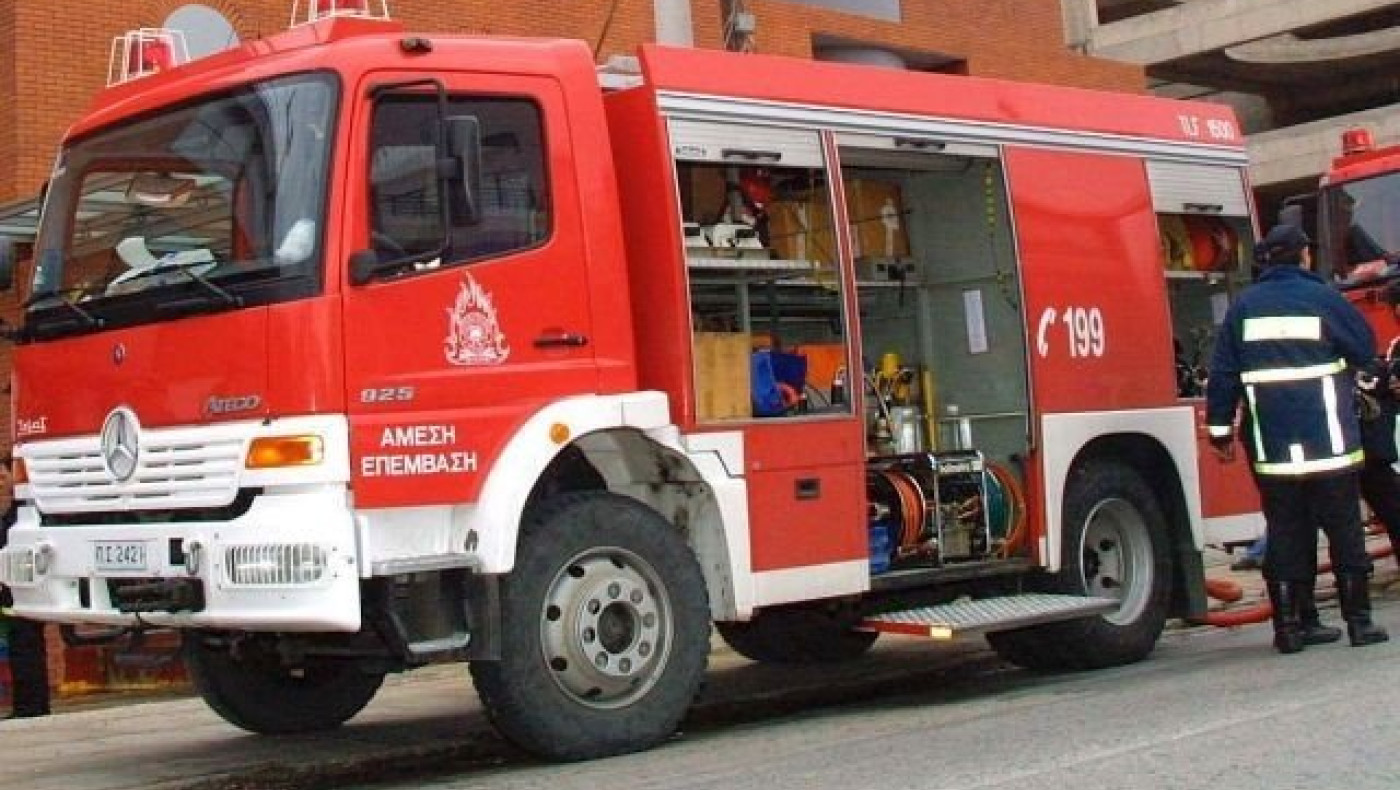 Φωτιά                      σε διαμέρισμα στην Τούμπα