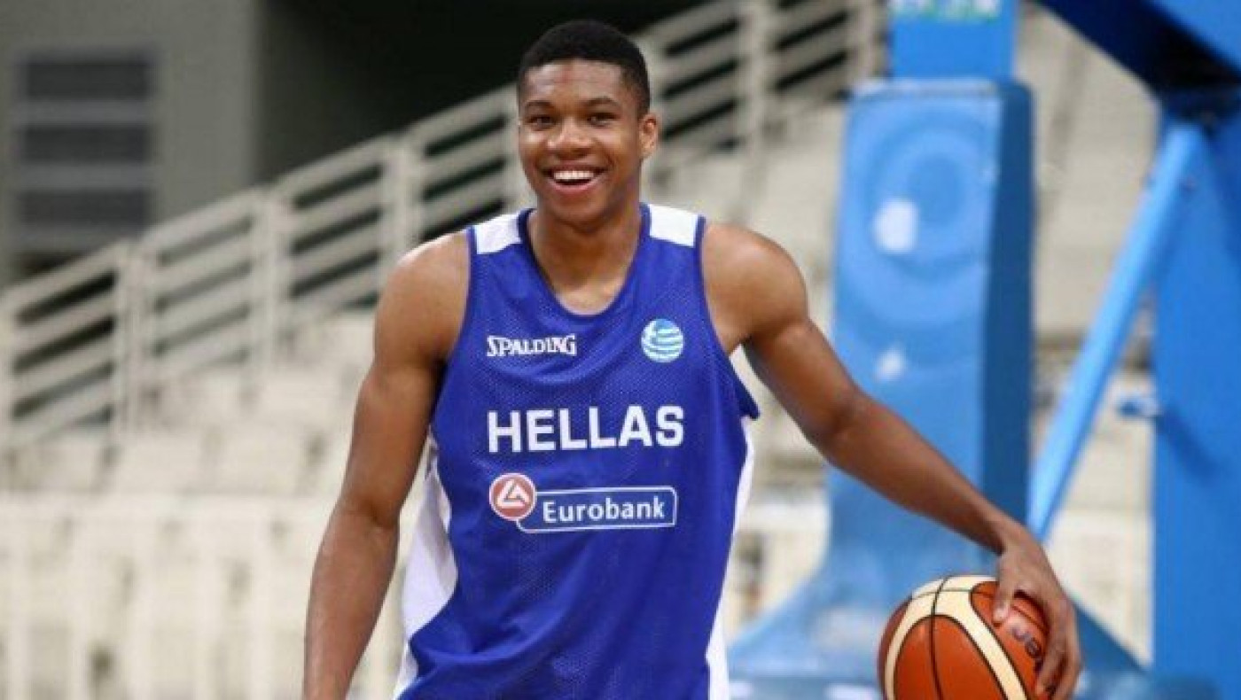 Γιάννης Αντετοκούνμπο: «Ευχαριστώ Ελλάδα, θα παίξω για σας!» (pic)