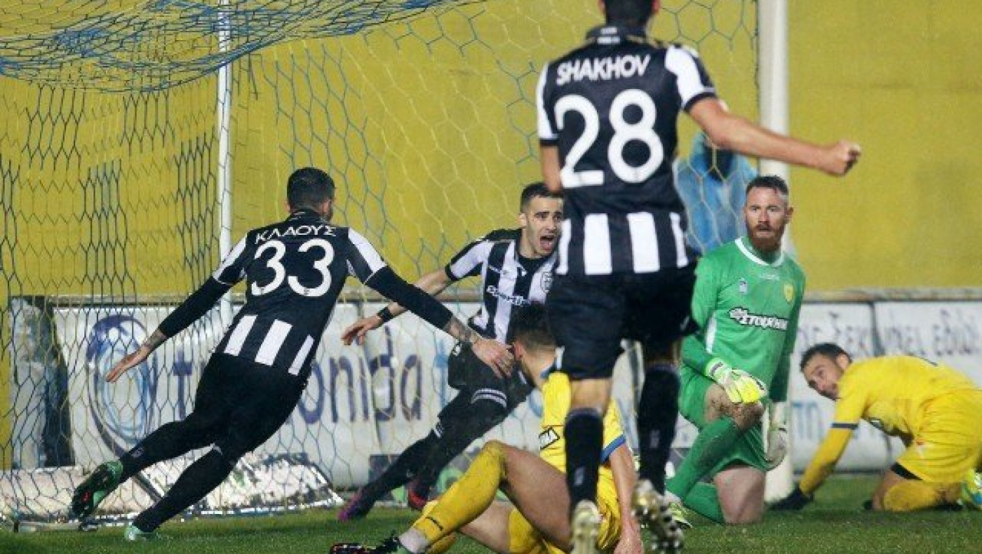 Από την… πισίνα                          ήδη στους «8»