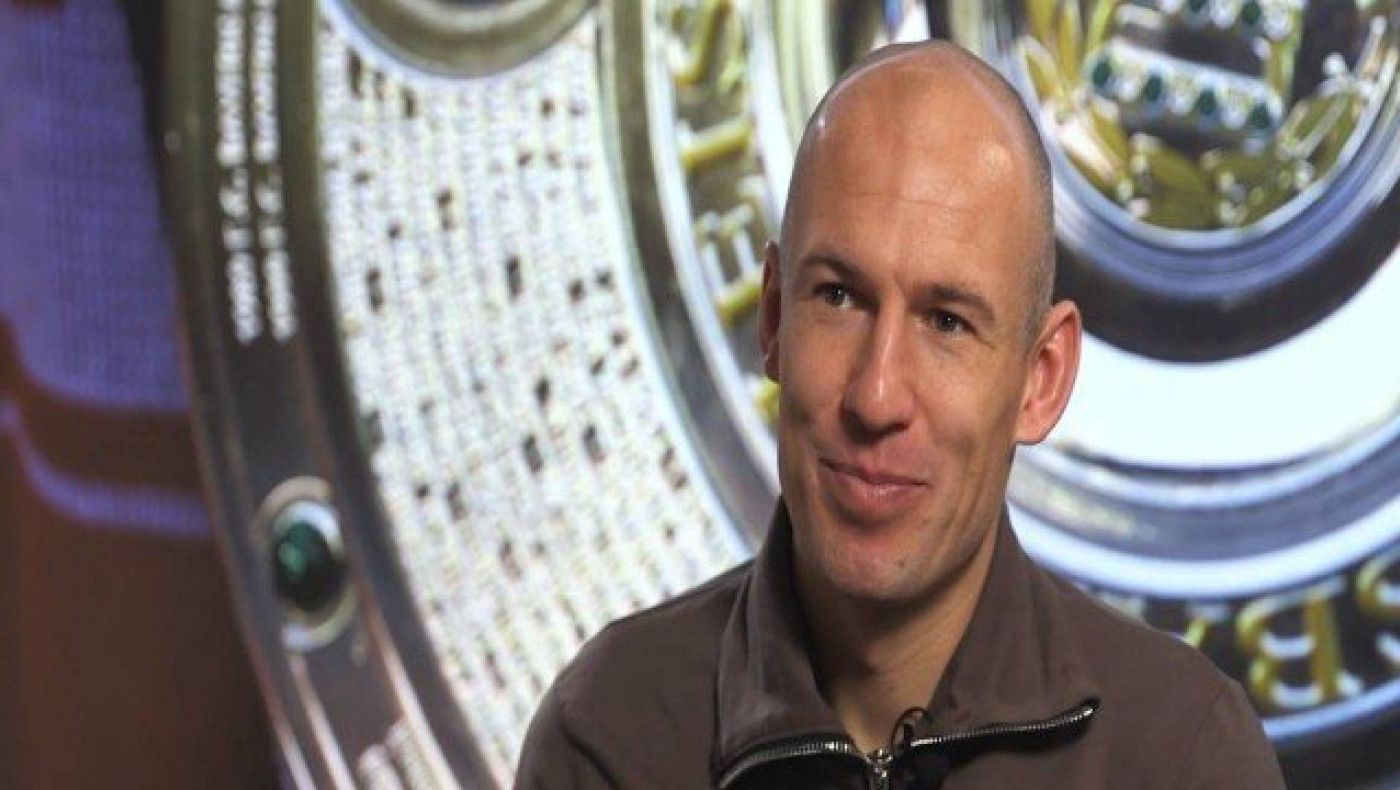 Ρόμπεν: «Χαραμίζουν το ταλέντο τους που φεύγουν στην Κίνα»