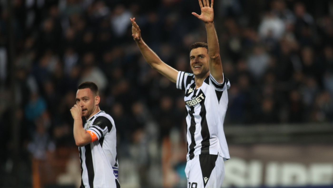 PAOK VIEW: «Ηγέτης ο Ζίβκοβιτς, δεν είναι παρηγοριά στον άρρωστο η δεύτερη θέση»