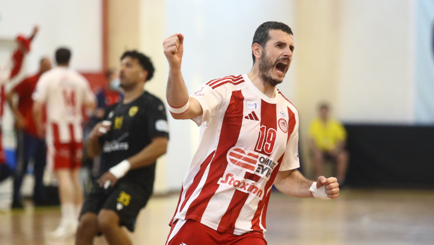 Handball Premier: Ο ανώτερος Ολυμπιακός ισοφάρισε τη σειρά με την ΑΕΚ