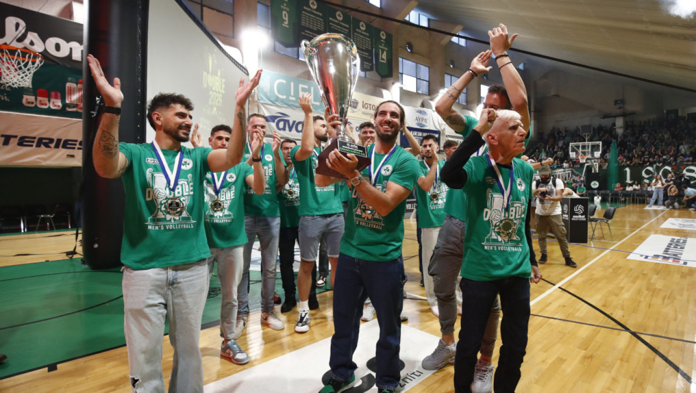 Παναθηναϊκός: Αποθέωση των πράσινων για το νταμπλ στο βόλεϊ