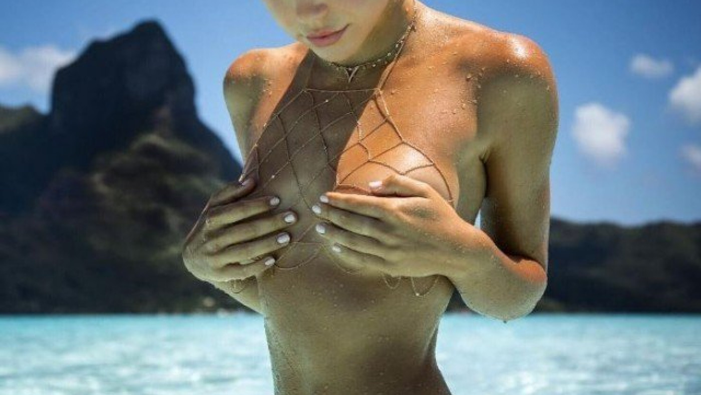 ΠΡΟΣΟΧΗ... ΣΚΛΗΡΕΣ ΕΙΚΟΝΕΣ: Μην μπείτε στο Instagram της Αλέξις (pcs)