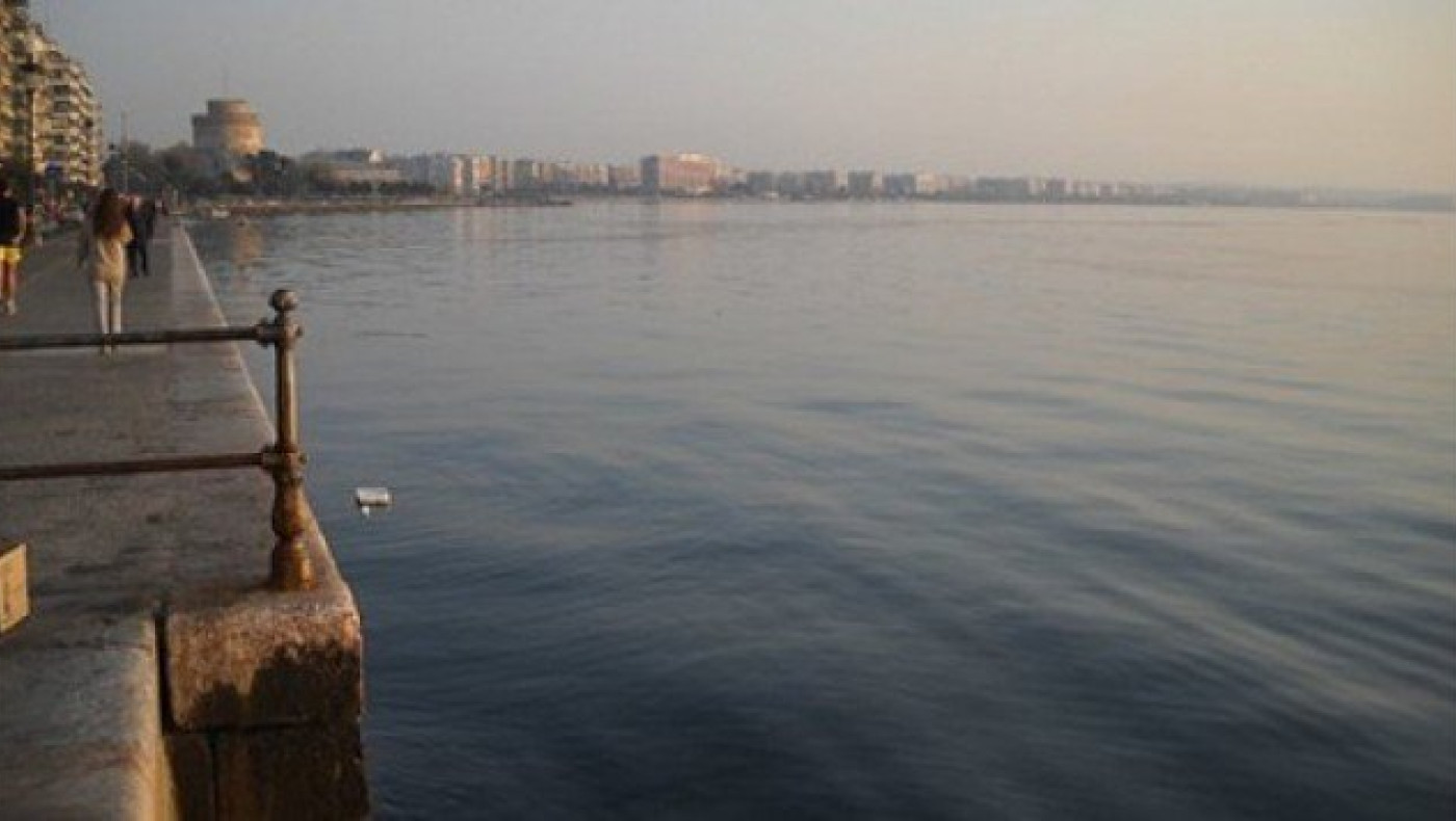 Πτώμα γυναίκας εντοπίστηκε στον Θερμαϊκό, στην Αριστοτέλους