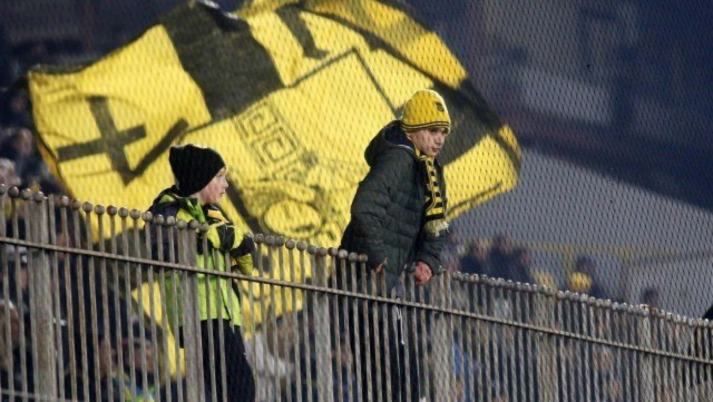 Το πάθος του Αρη                έκλεισε την ψαλίδα