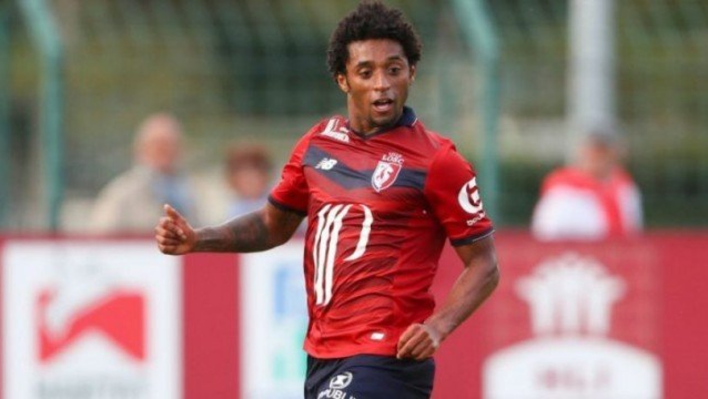 Έρχεται ο Μέντες, απομακρύνεται                            ο Ίσακ