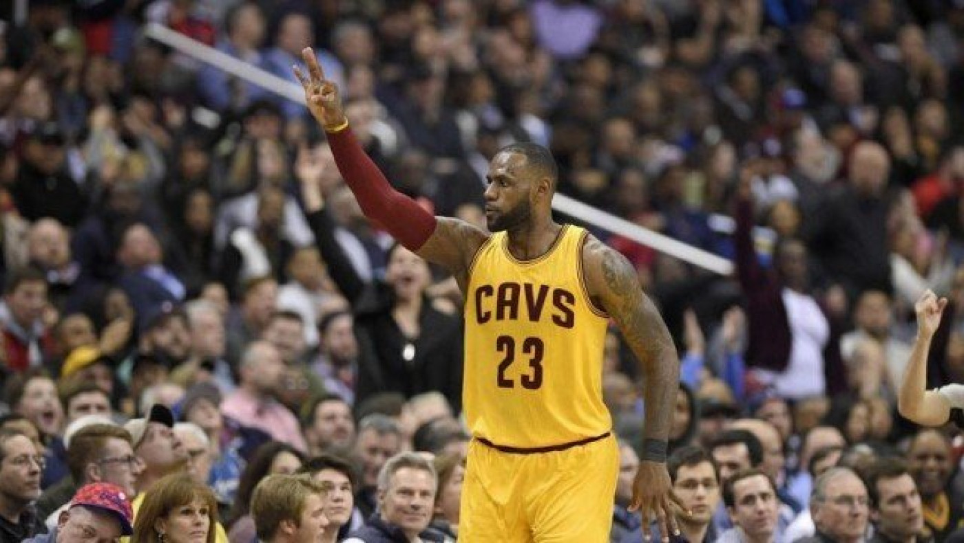 Οι βηματάρες του Λεμπρόν Τζέιμς τις οποίες... παραδέχτηκε (vid)